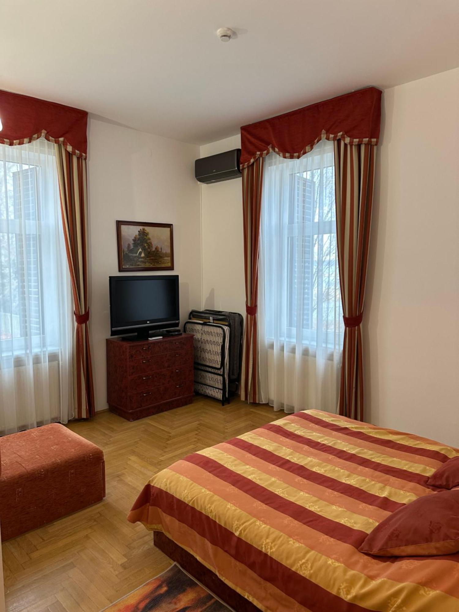 Party Villa Holiday Rent Balatonföldvár Екстериор снимка
